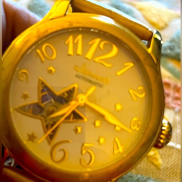 JEANERET 🔥SKELETON WATCH GORGEOUS VINTAGE WATCH STAR CUTOUT WINDOW leather - Picture 1 of 9